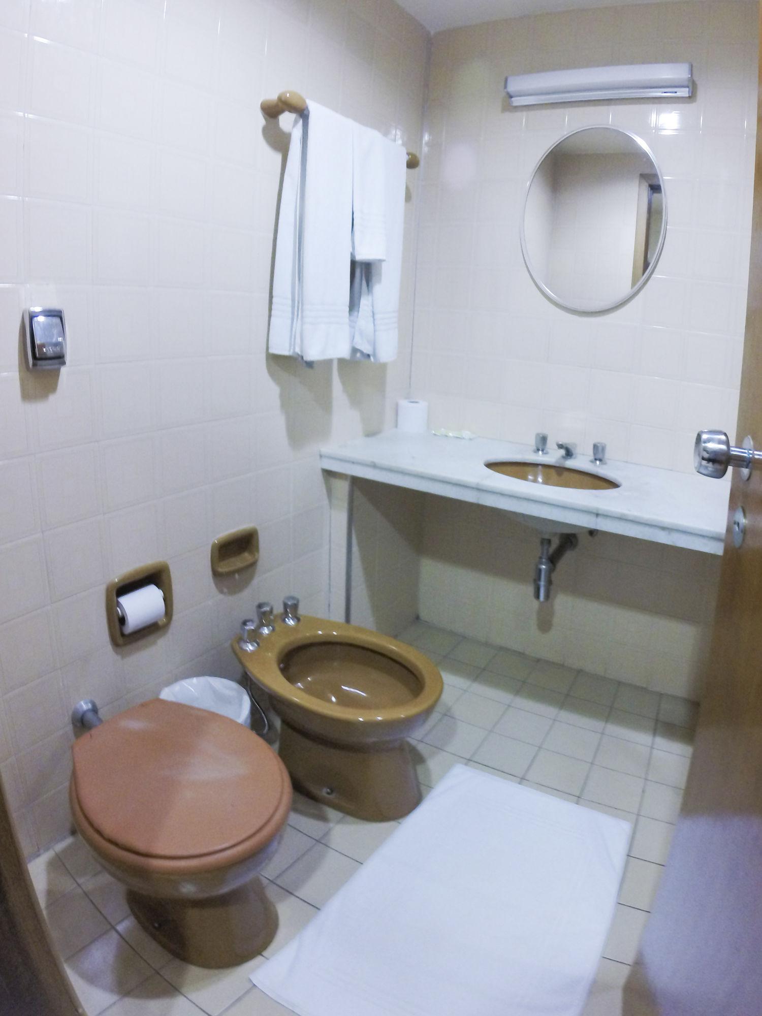 Equipamiento de Habitación América Palace Hotel