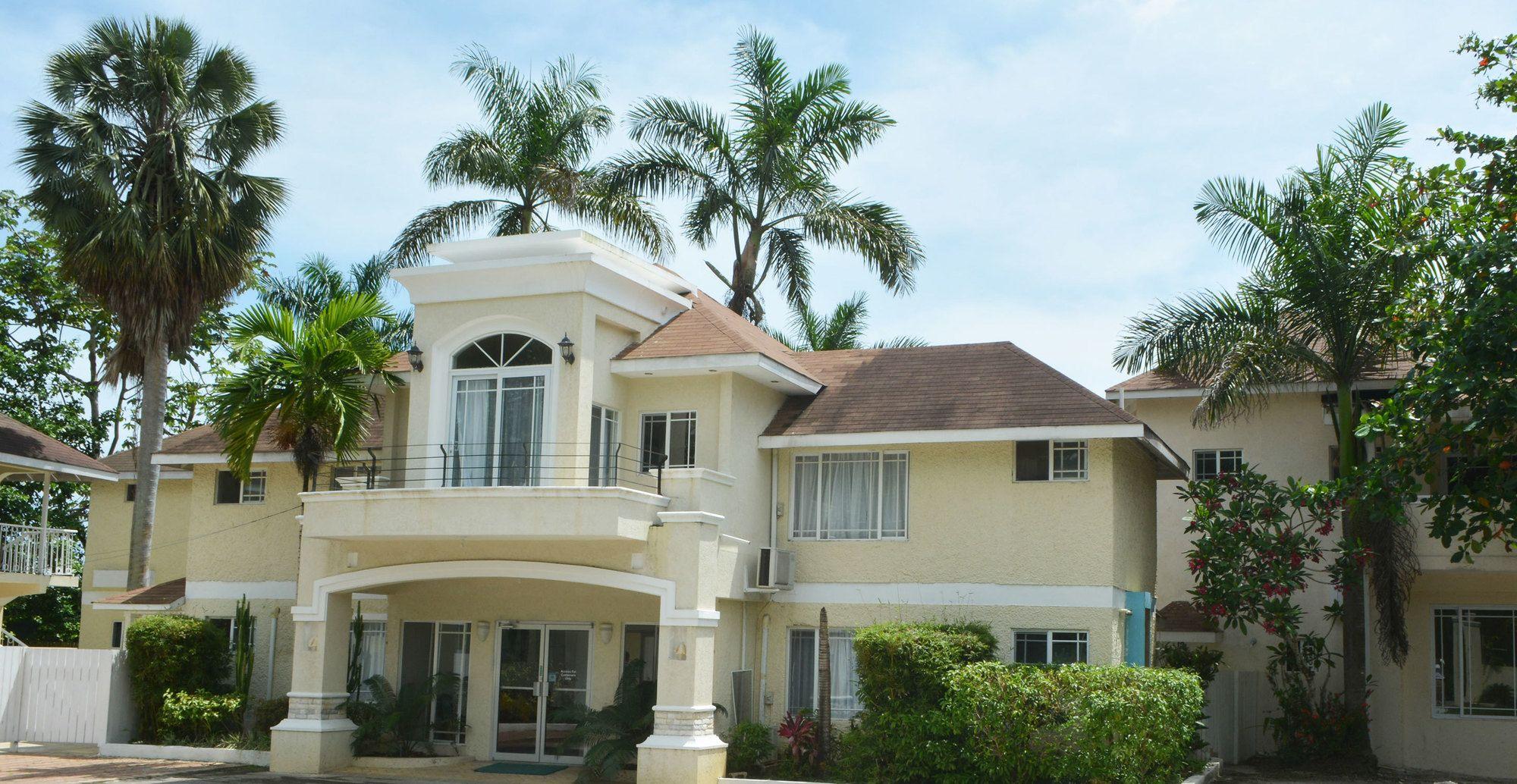 Vista Exterior Ayurveda Resort