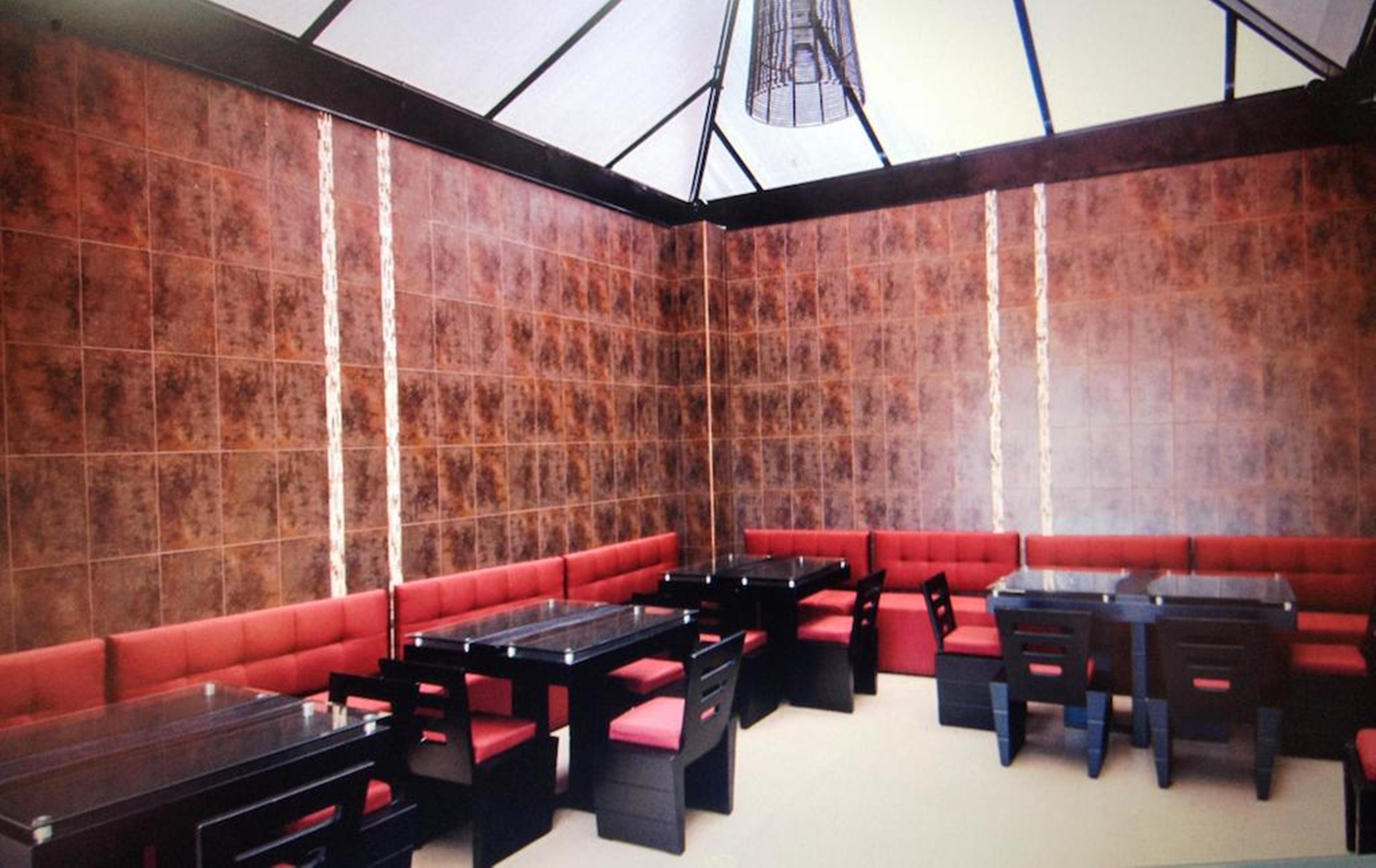 Restaurant Hotel Parque 63