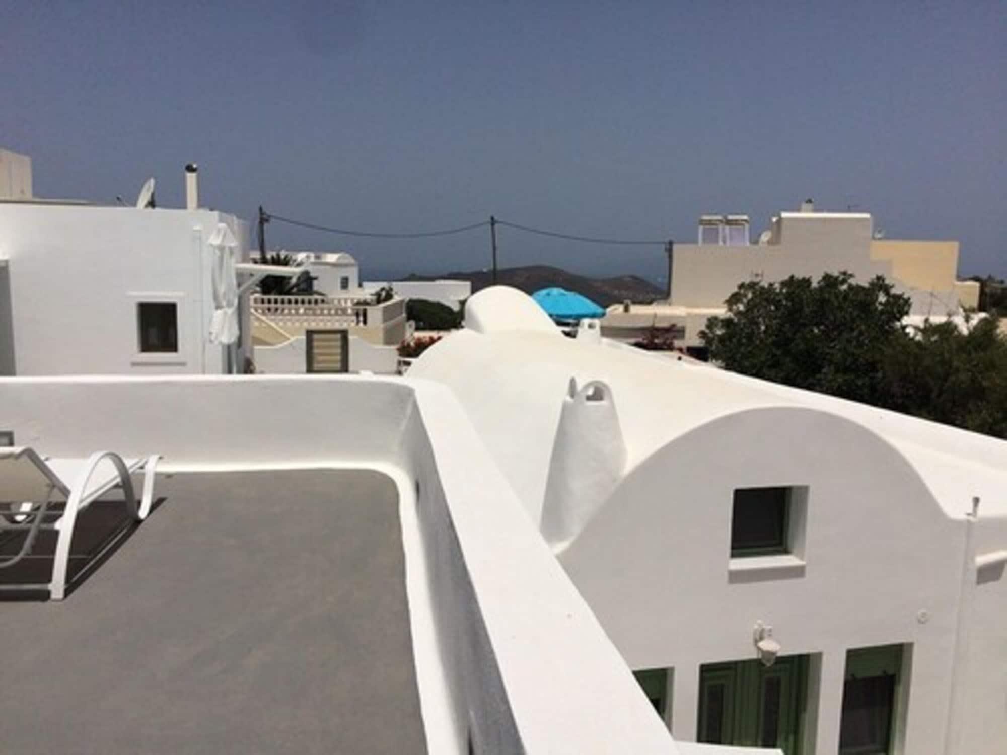 Vista Exterior Ayoba Santorini