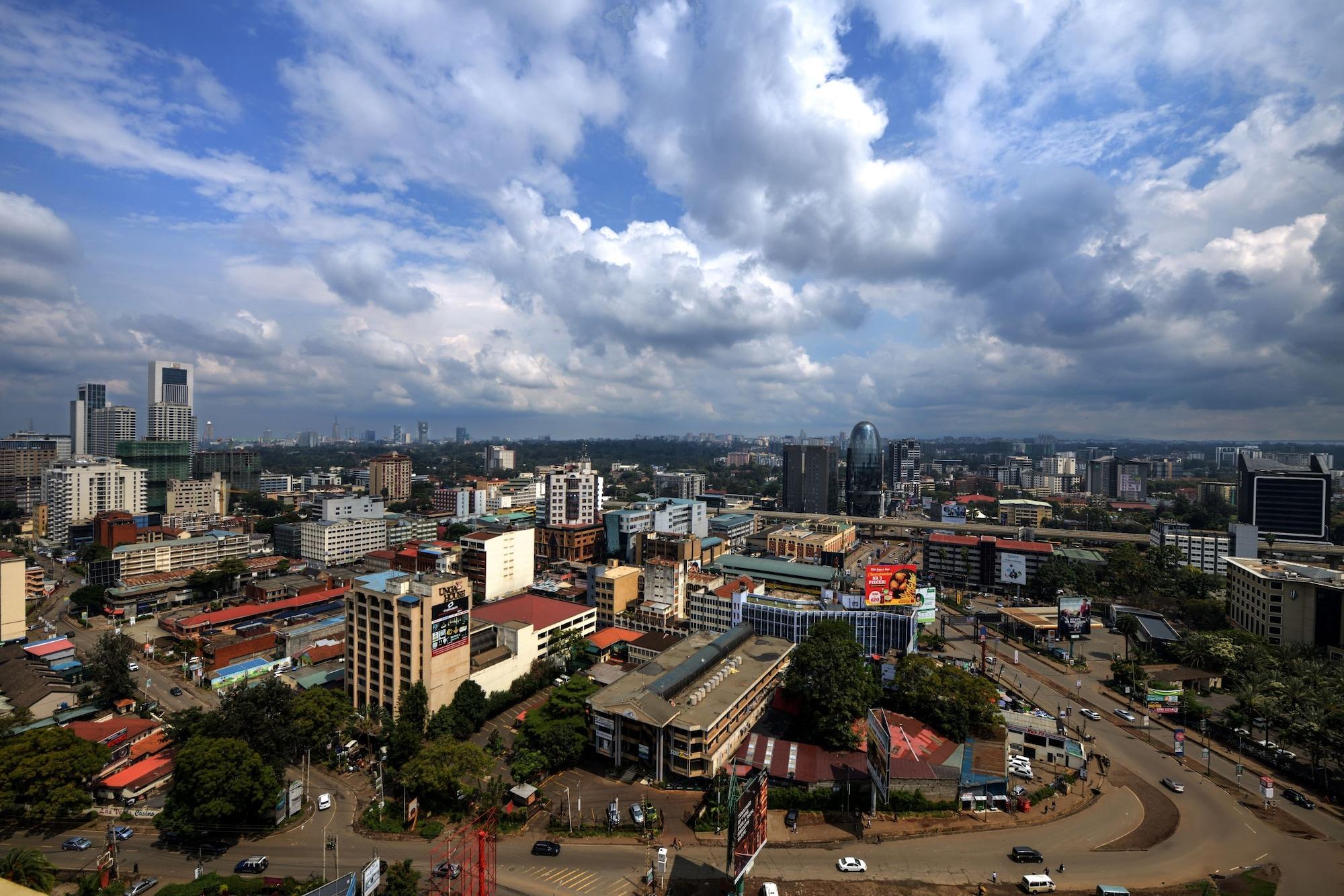 Vista Exterior Novotel Nairobi Westlands