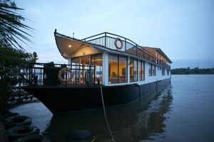Alojamiento - Flow by The Amber Collection - Luxury River Cruises in Sri Lanka