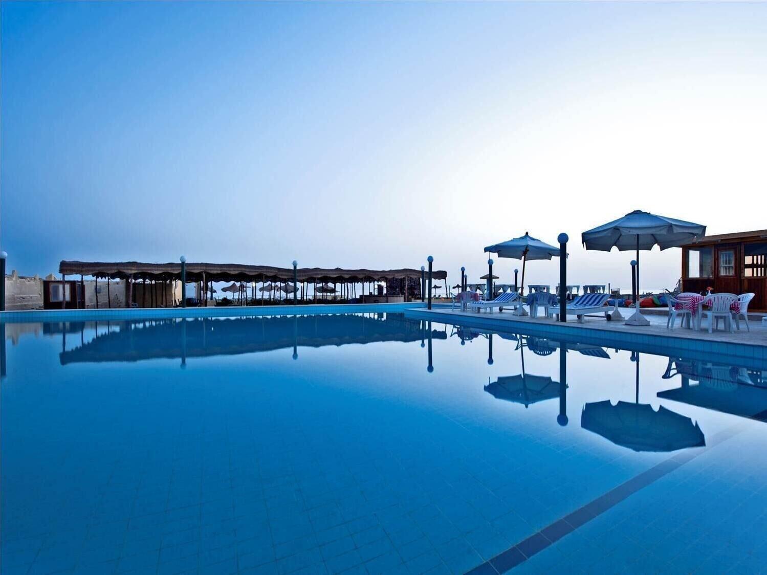 Vista Piscina Aida Beach Hotel - El Alamein