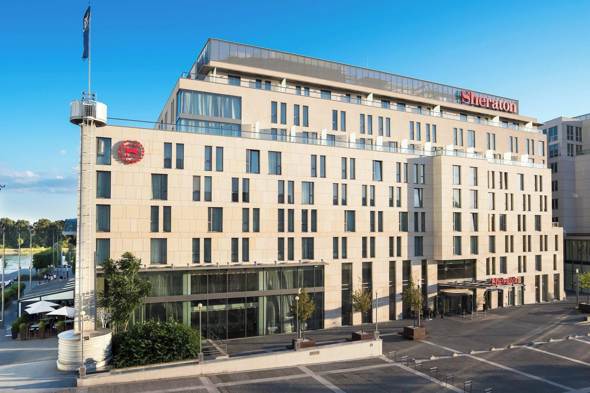 Vista Exterior Sheraton Bratislava Hotel