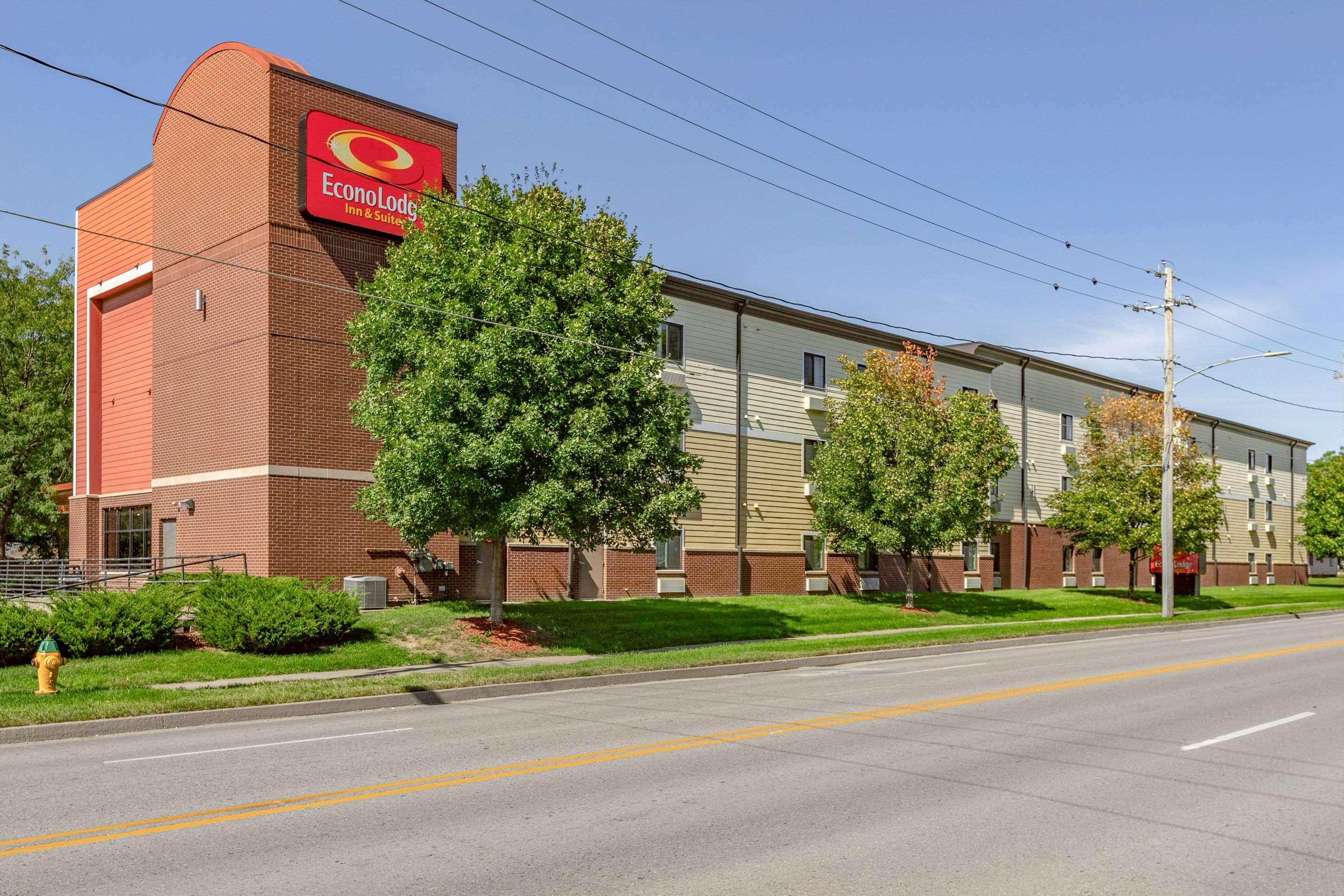 Vista Exterior Econo Lodge Inn & Suites Des Moines Fairgrounds Area