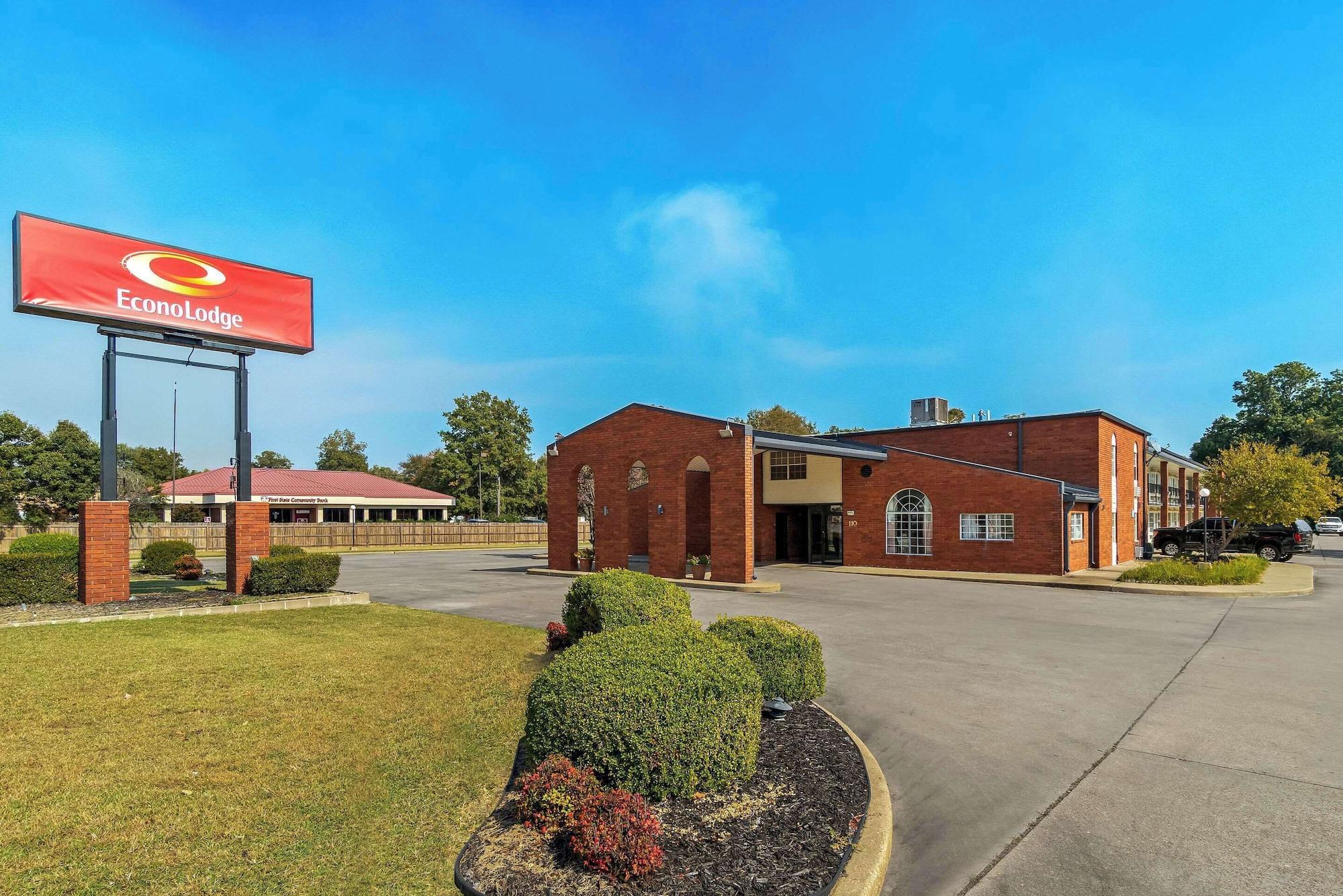 Varios Econo Lodge