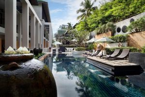 Alojamiento - Outrigger Surin Beach Resort (Sha Extra+) (Phuket)