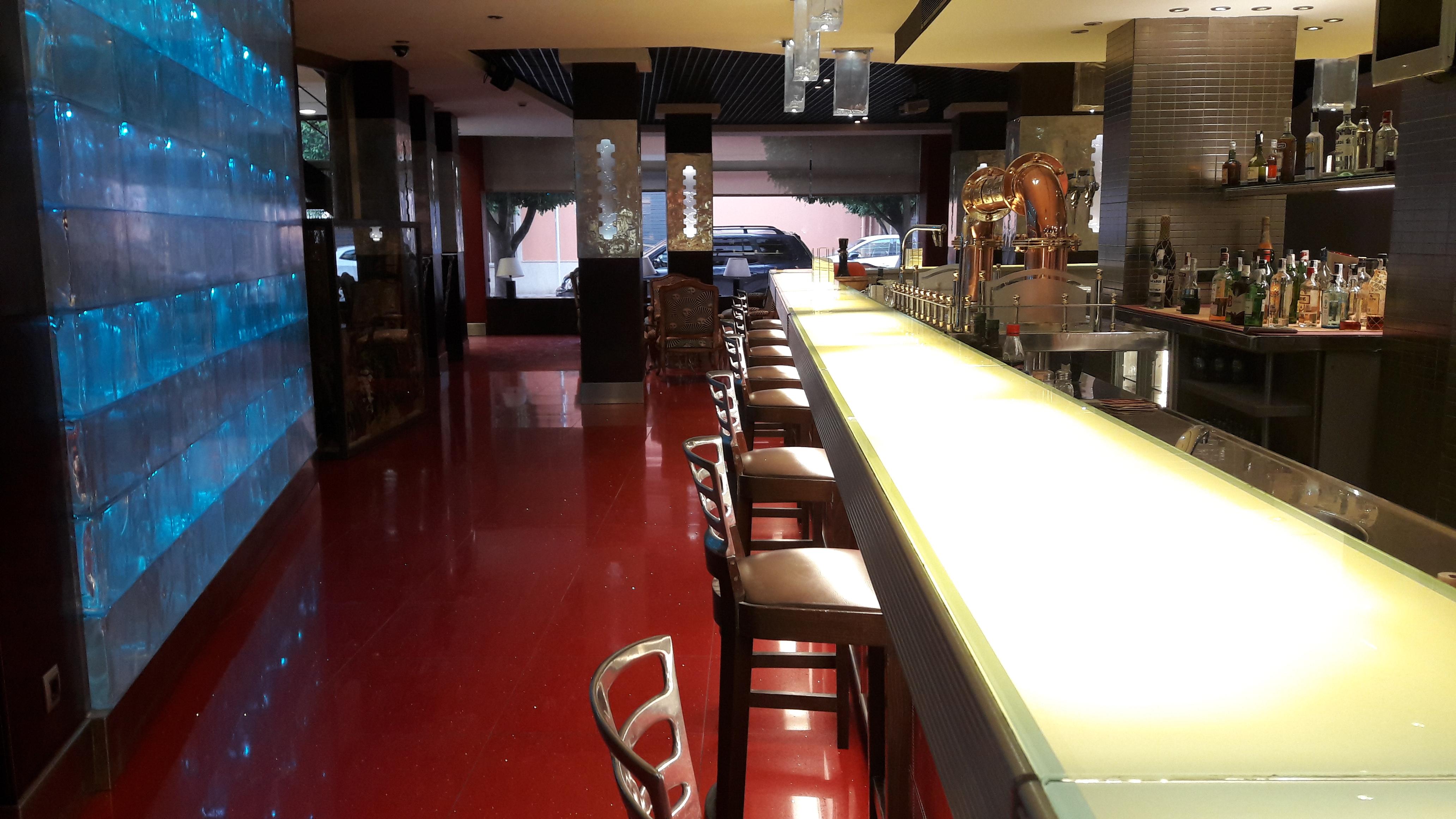 Bar/Salón Benetusser