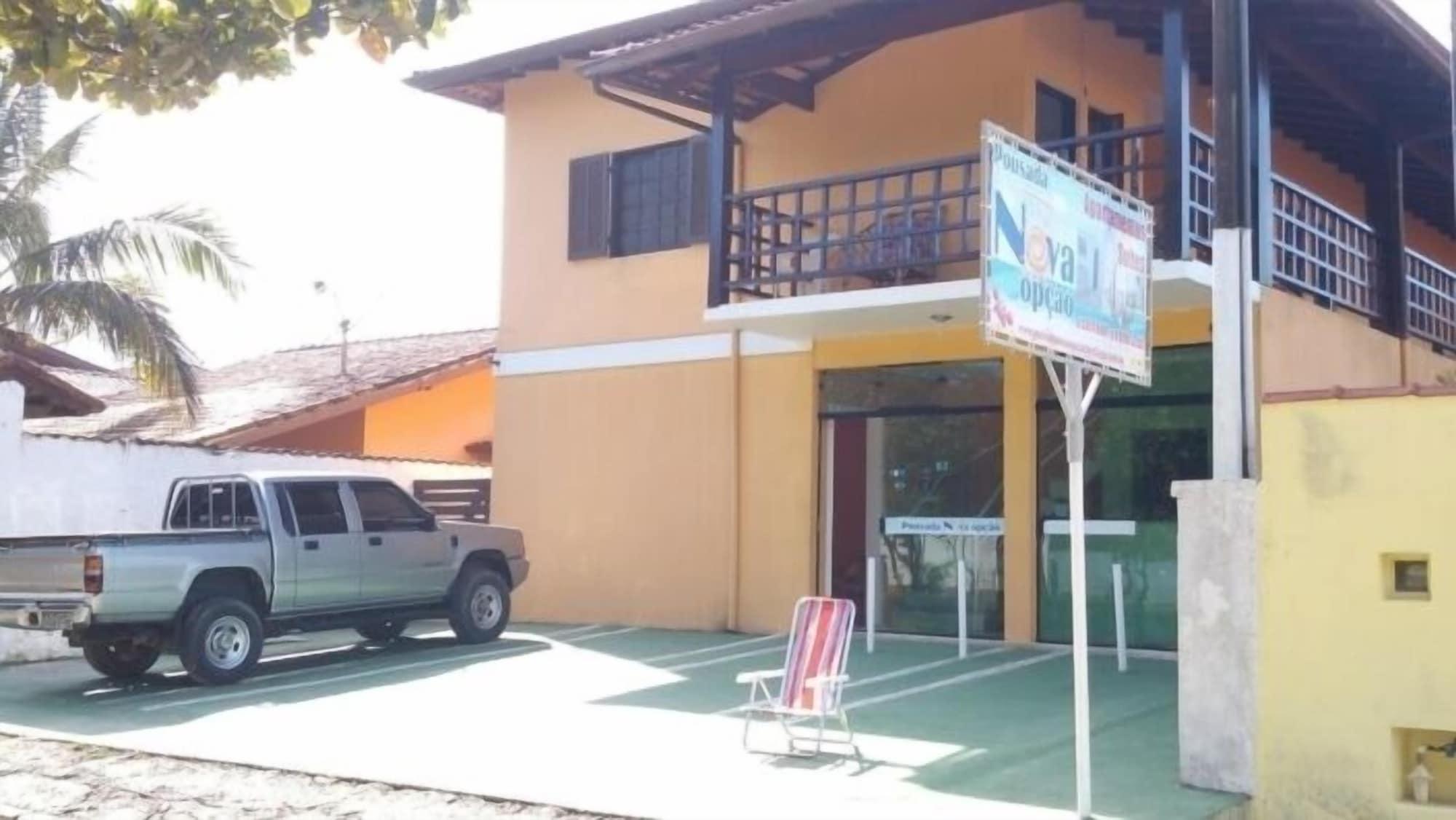 Vista Exterior Pousada Nova Opção