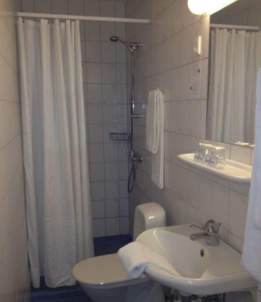 Equipamiento de Habitación Maritime Hotel