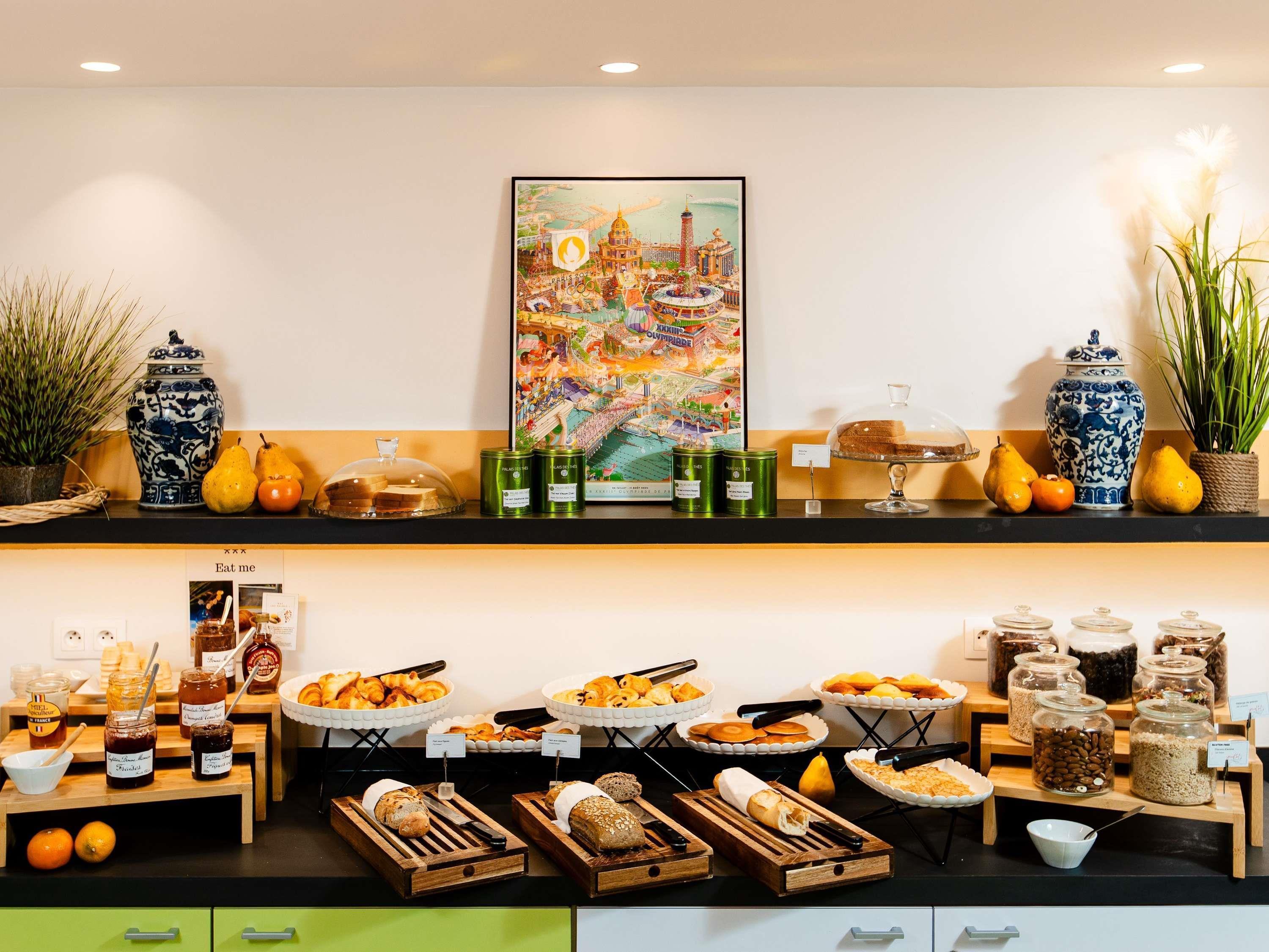 Restaurant ibis Styles Paris La Defense Courbevoie