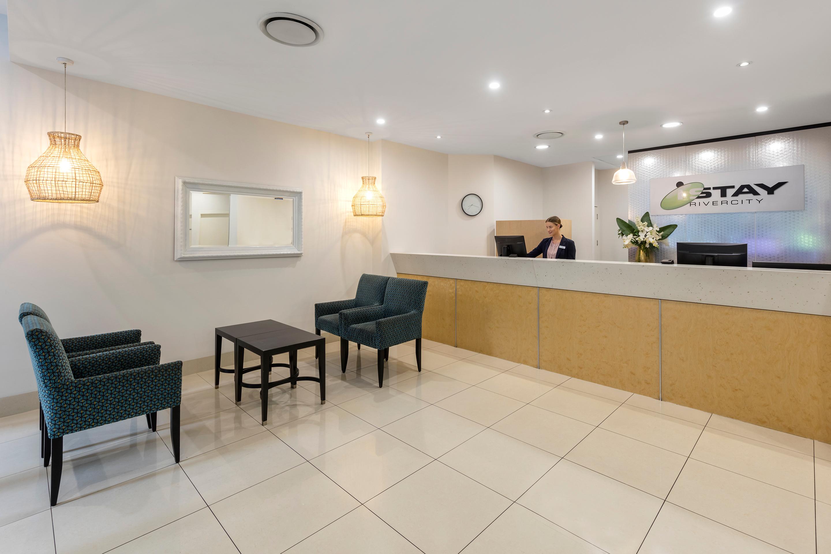 Vista Lobby Oaks Brisbane River City Suites