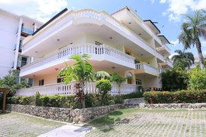 Alojamiento - Residencial Las Palmeras