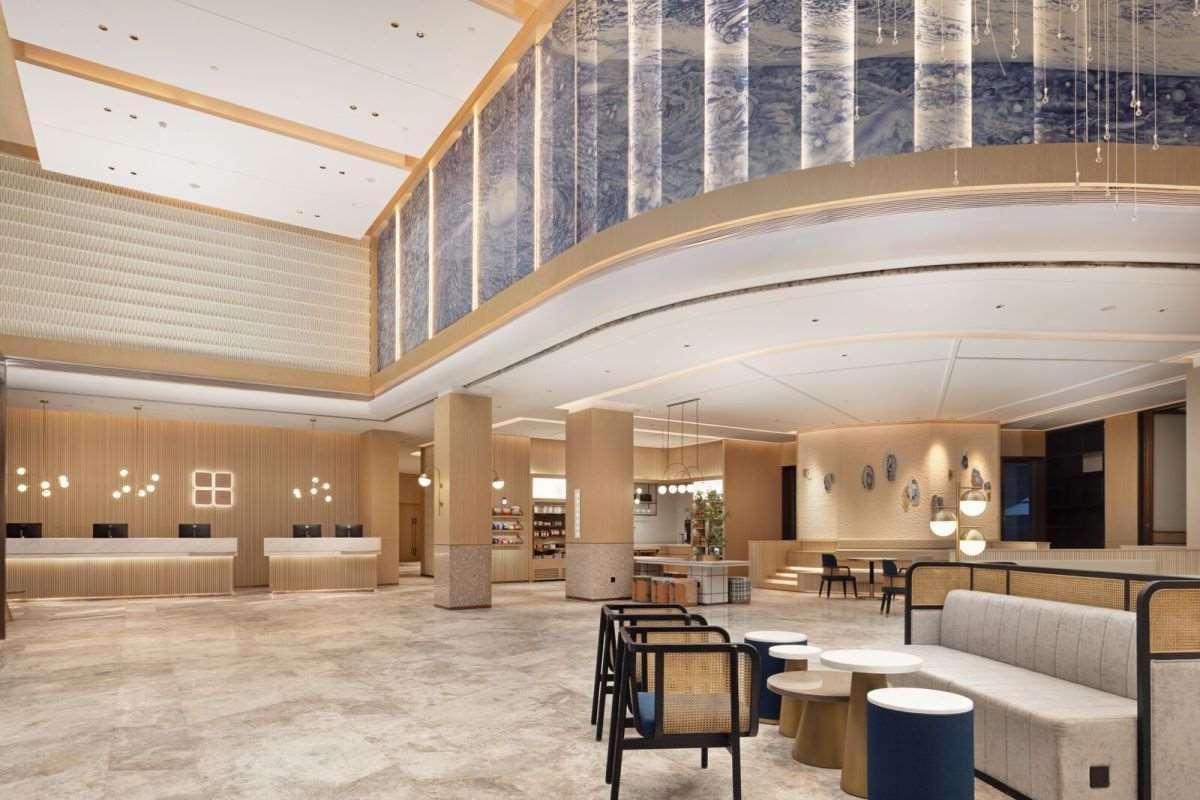 Vista Lobby Hilton Garden Inn Jingdezhen Taoyuan Valley