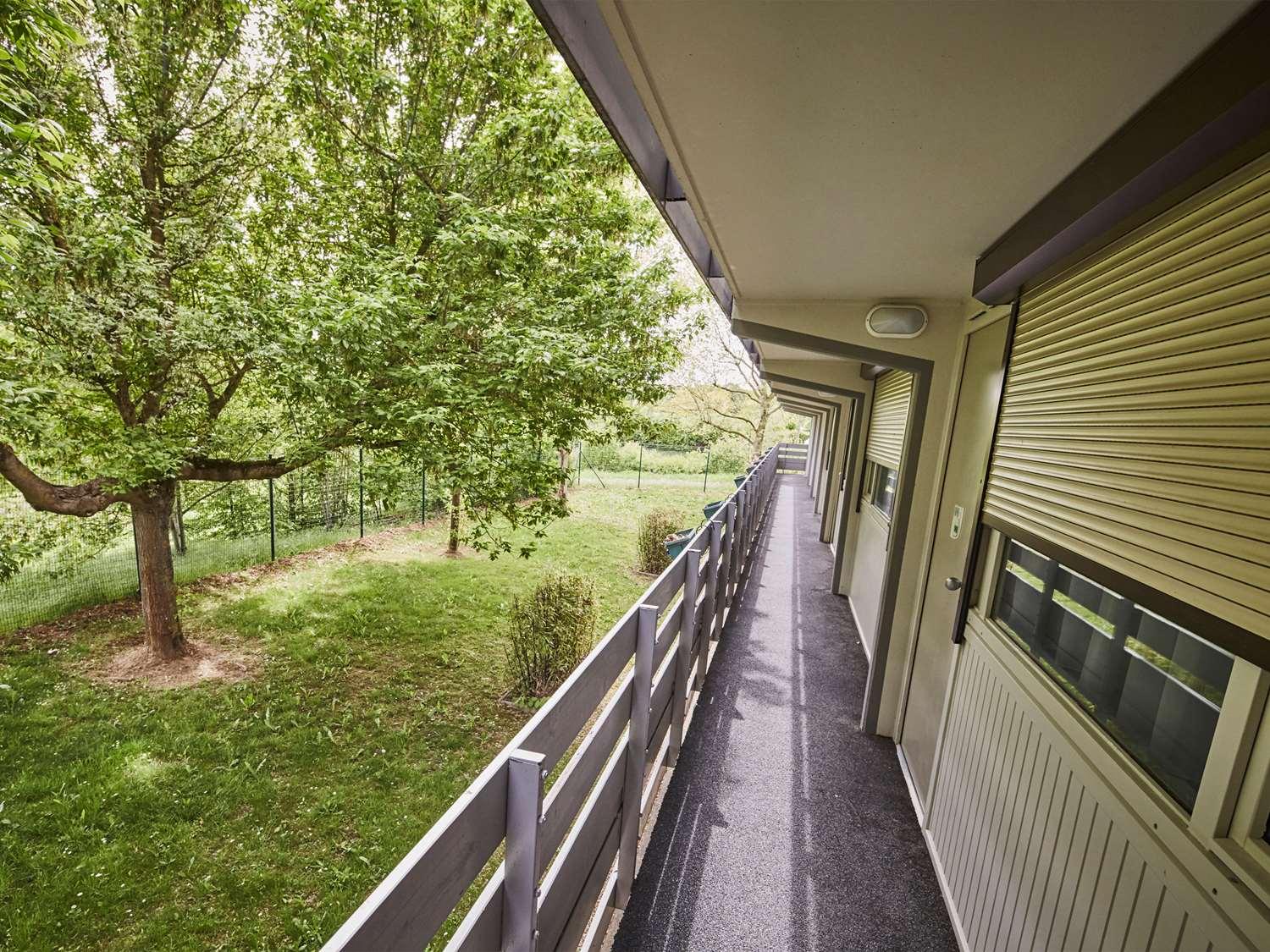 Vista Exterior Campanile Melun Vert St Denis