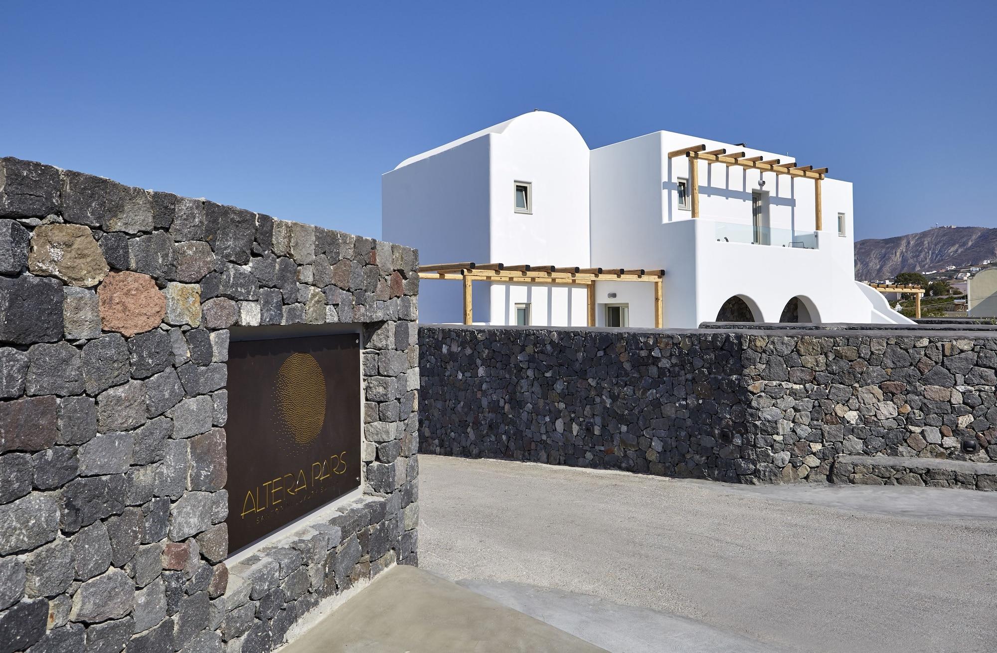 Vista Exterior Altera Pars Suites