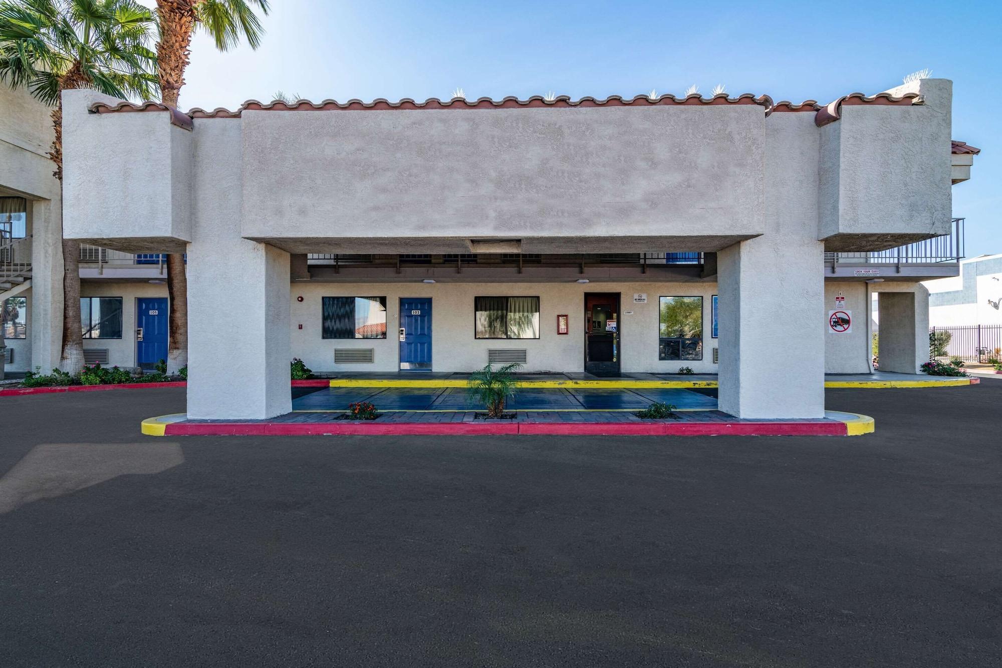 Varios Rodeway Inn & Suites Thousand Palms - Rancho Mirage