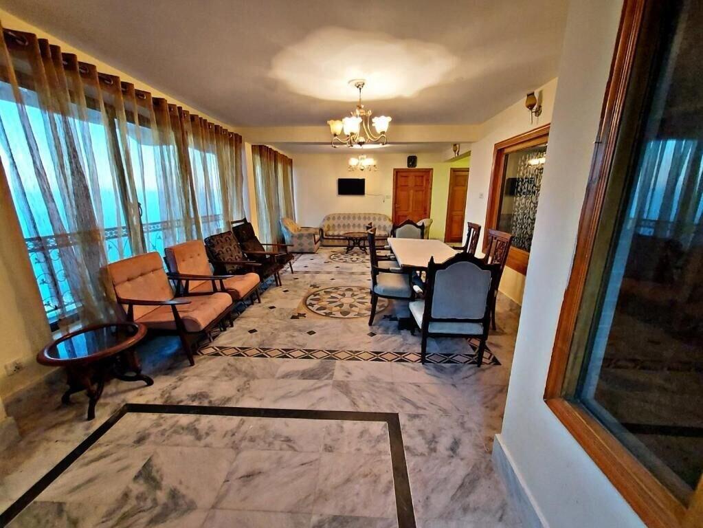 Vista Lobby Shahrukh Heights