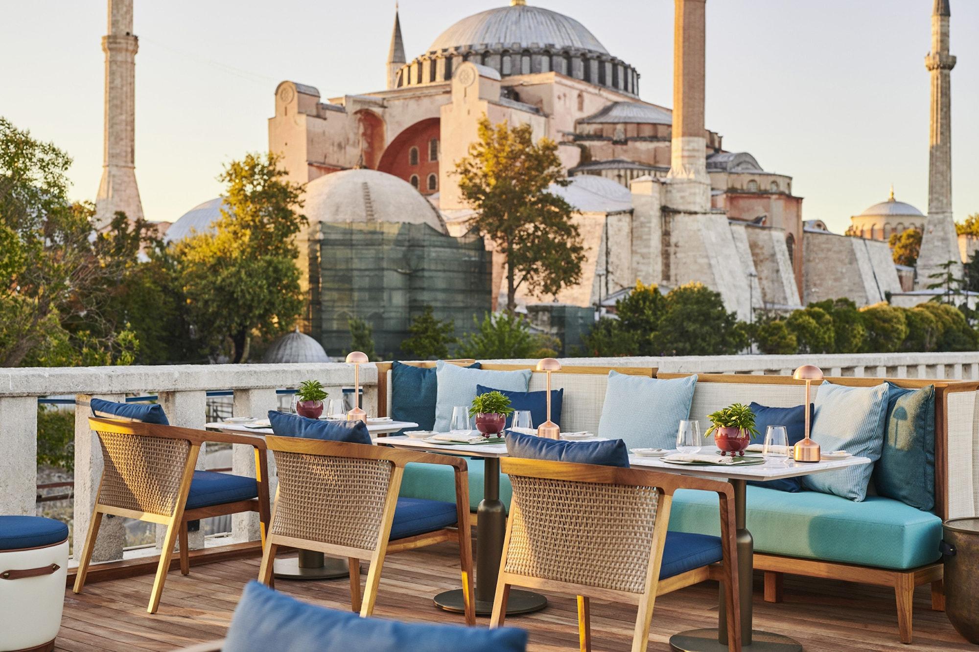 Vista Exterior Four Seasons Hotel Istanbul at Sultanahmet - Special Class