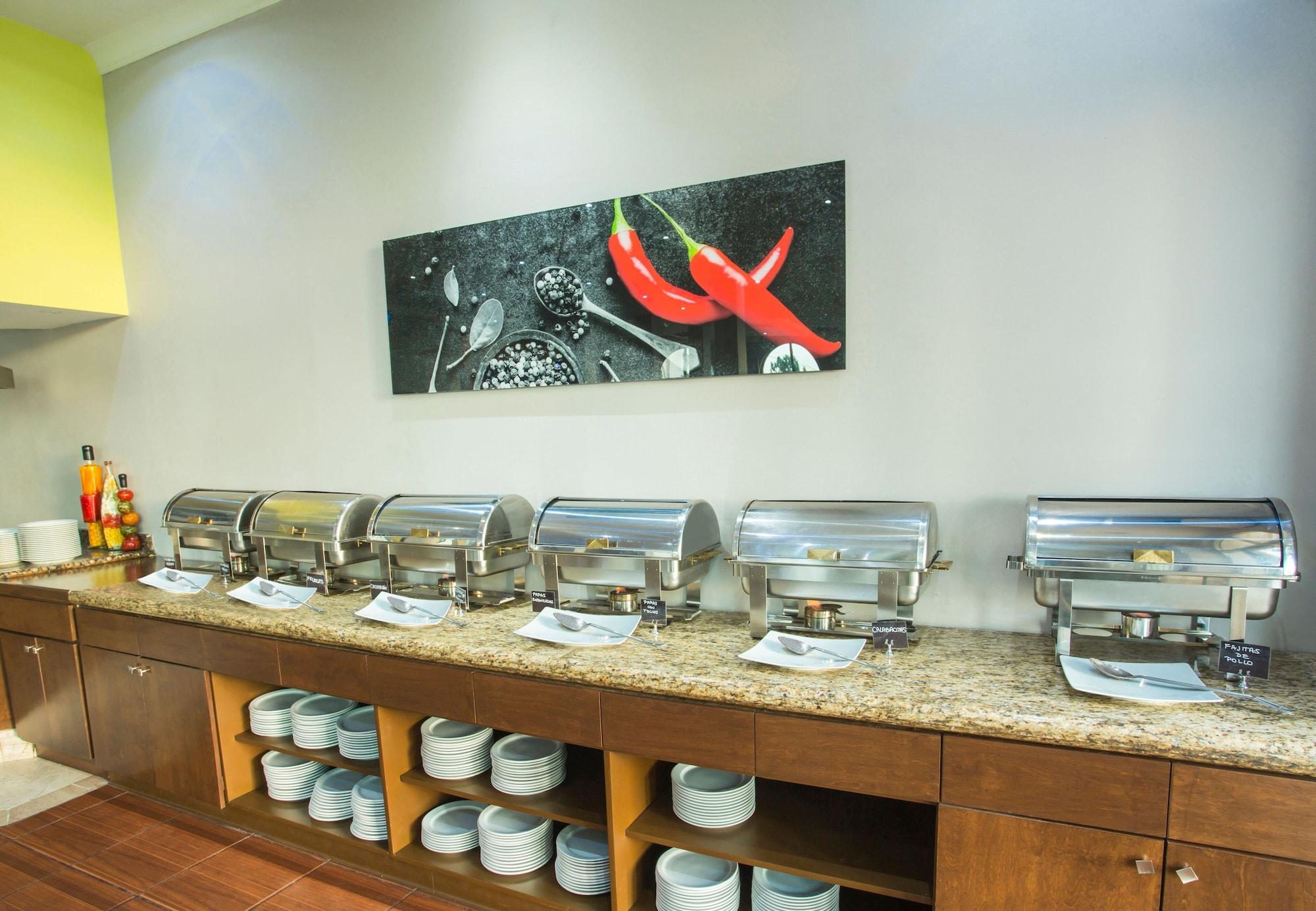 Restaurant Krystal Urban Ciudad Juárez by US Consulate