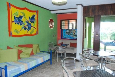 Varios Nomadas backpackers