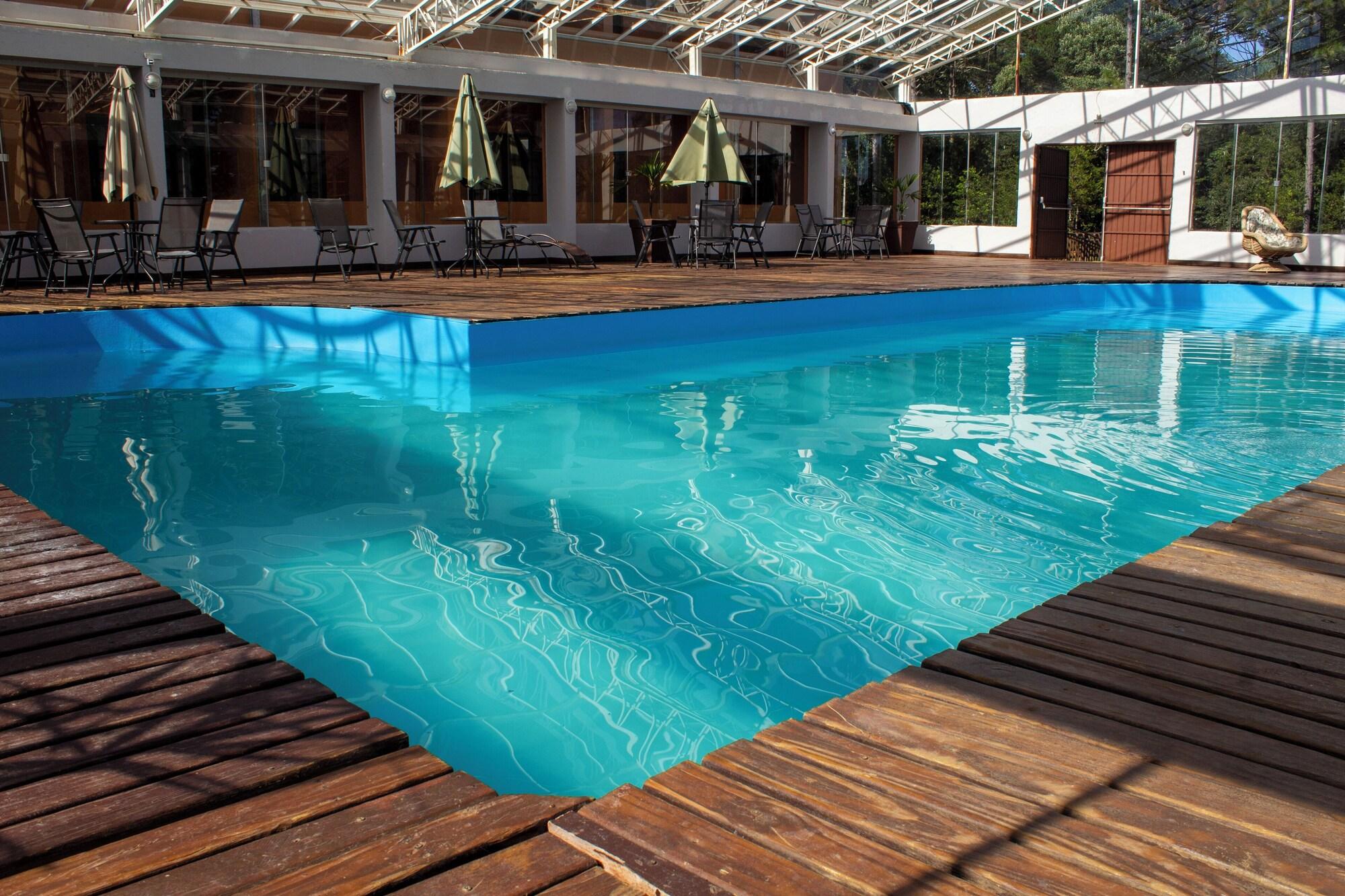 Vista Piscina GoldMen Select Guarapuava