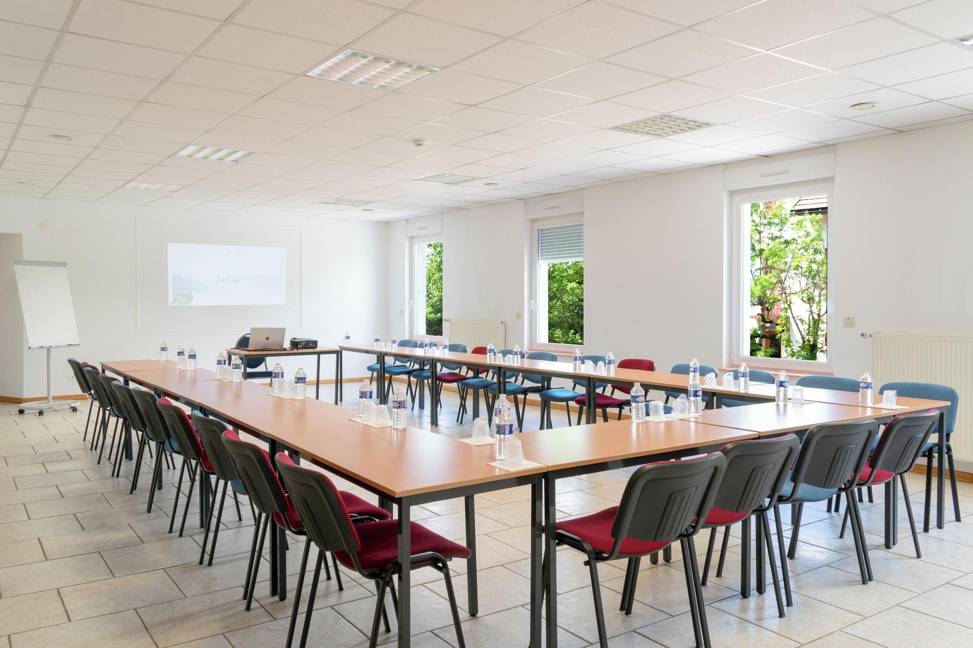 Sala de Reuniones Hôtel de la Poste