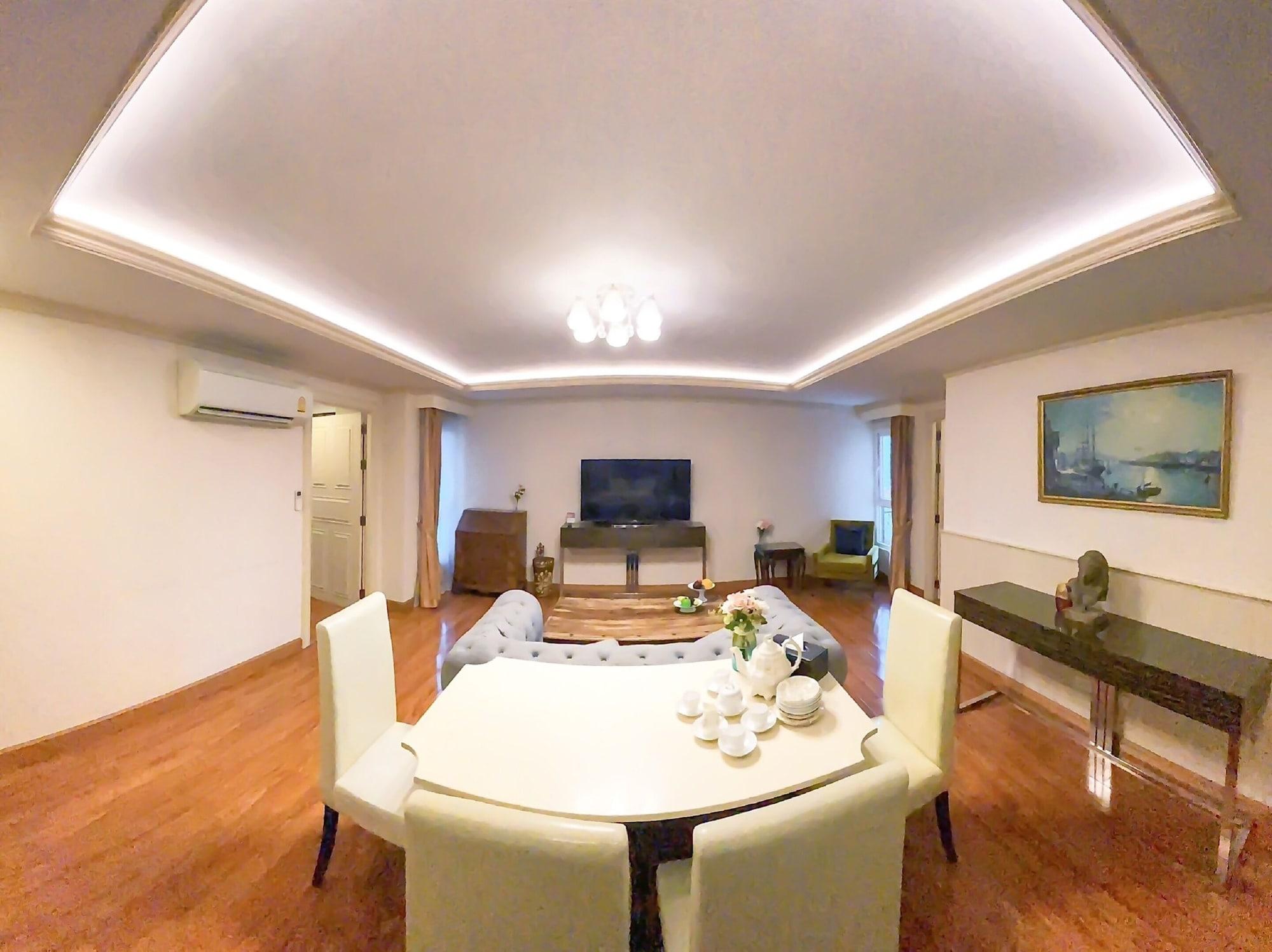 Restaurant Syama Hana Executive Apartment Thonglor