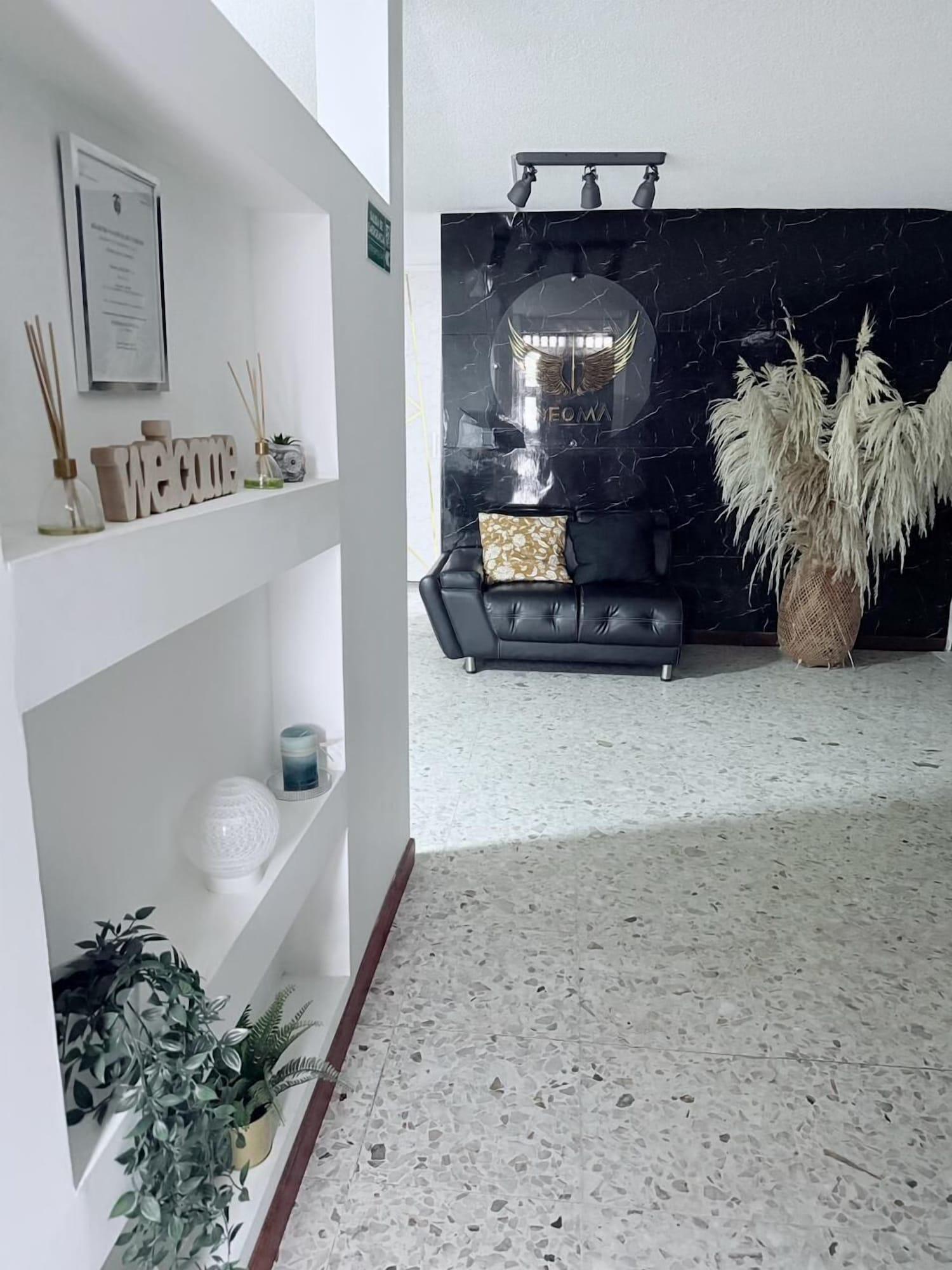 Vista Lobby Neoma Houses