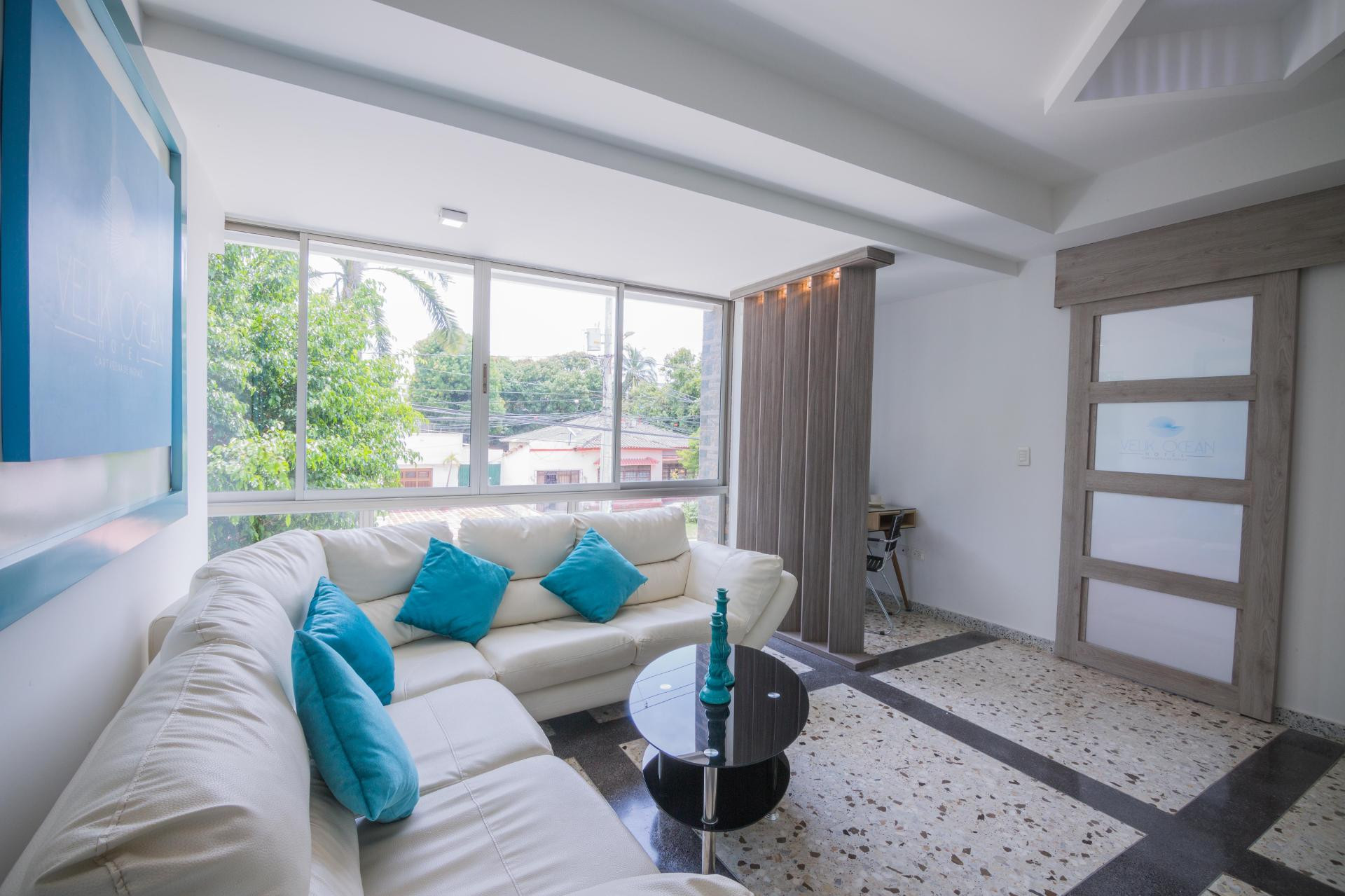 Vista Lobby Velik Ocean Hotel