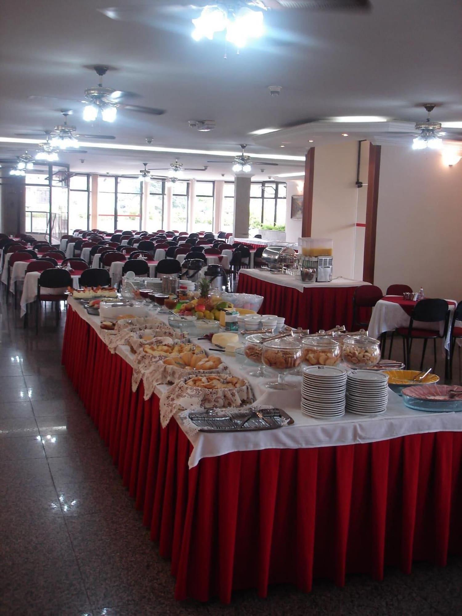 Restaurant Obeid Plaza Hotel
