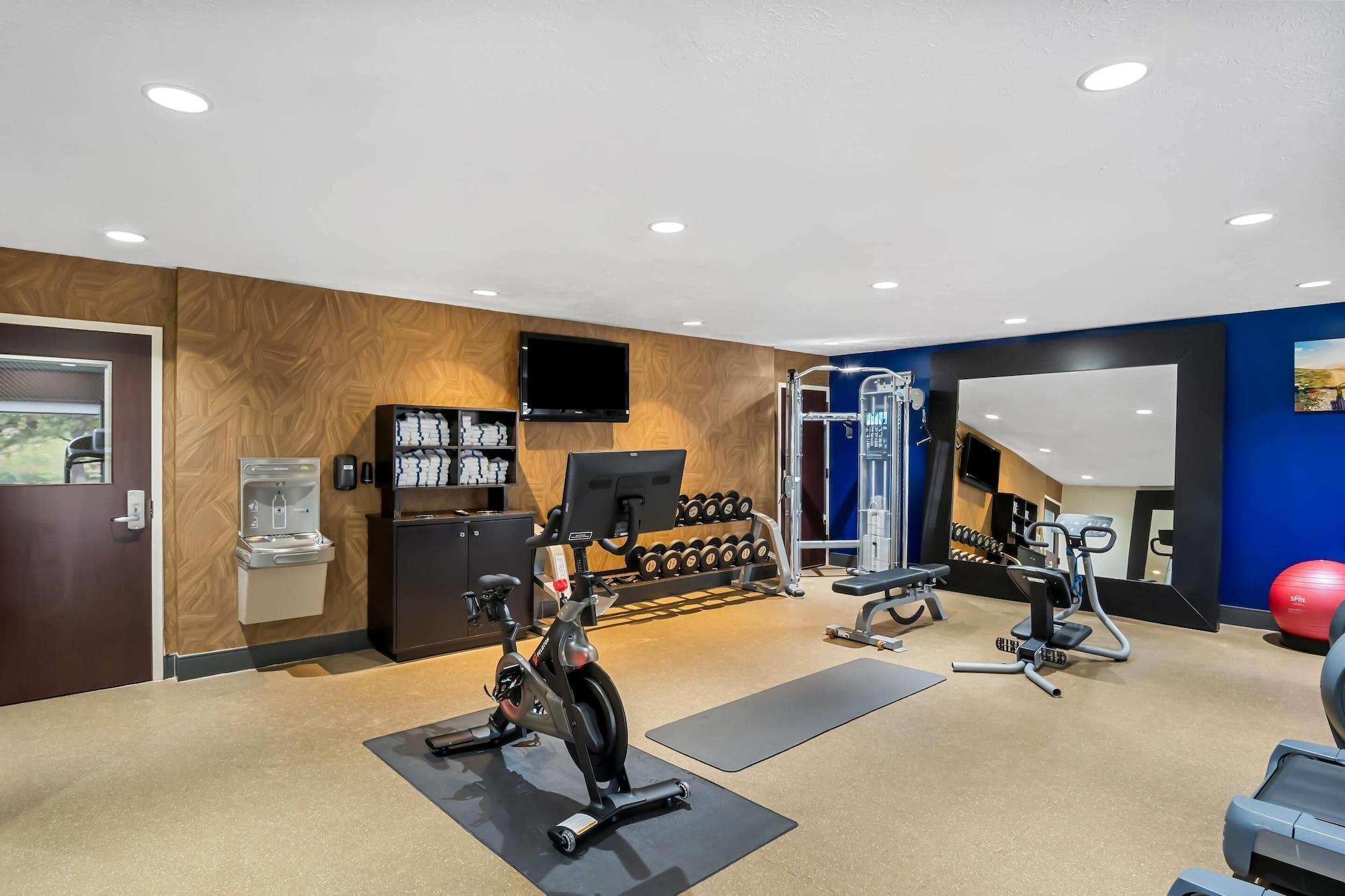 Gimnasio Comfort Inn Cadillac
