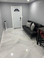 Renta temporal - Beautiful suited with separate entrance