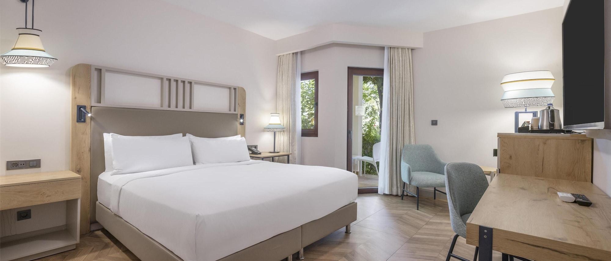 Habitación DoubleTree by Hilton Bodrum Işıl Club Ultra All Inclusive Resort