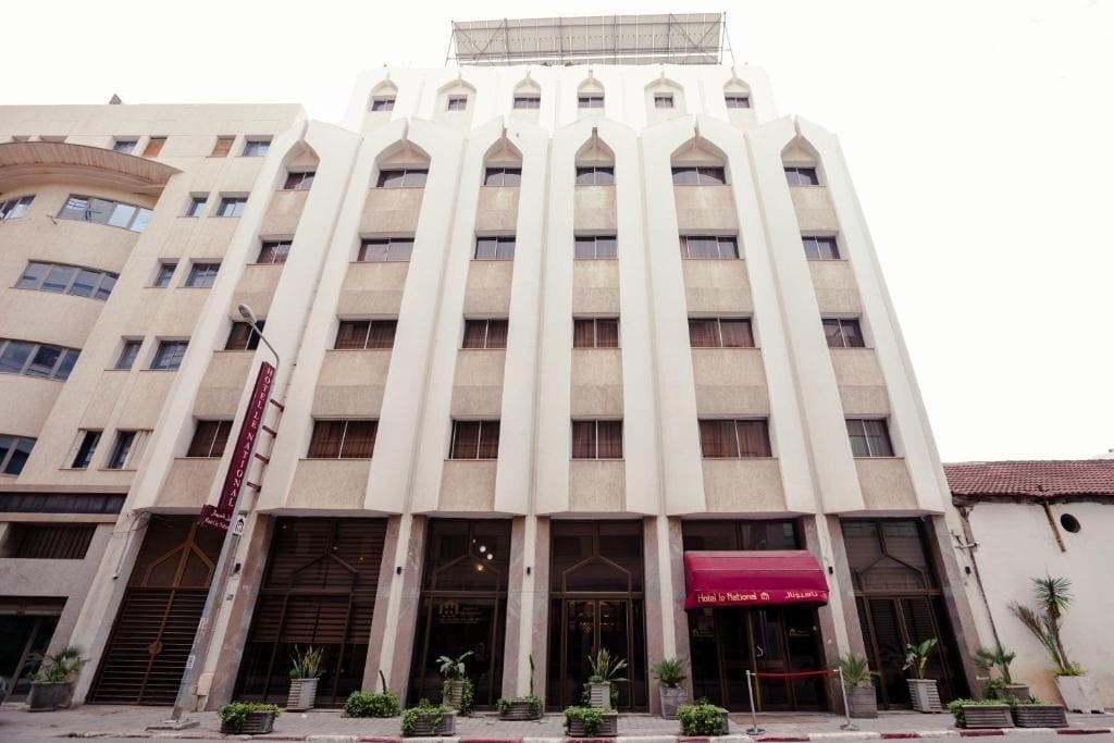 Vista Exterior Le National