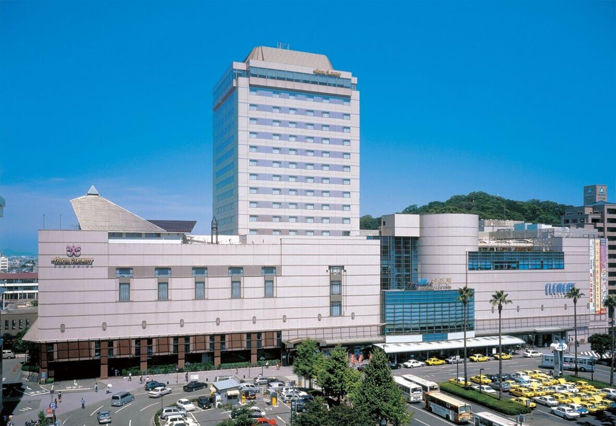 Varios JR Hotel Clement Tokushima