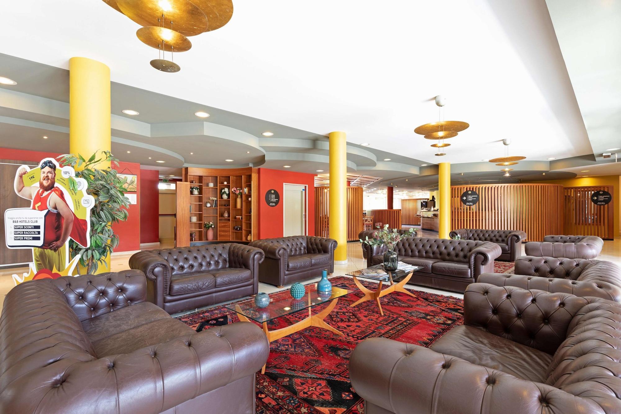Vista Lobby B&B Hotel Affi - Lago di Garda