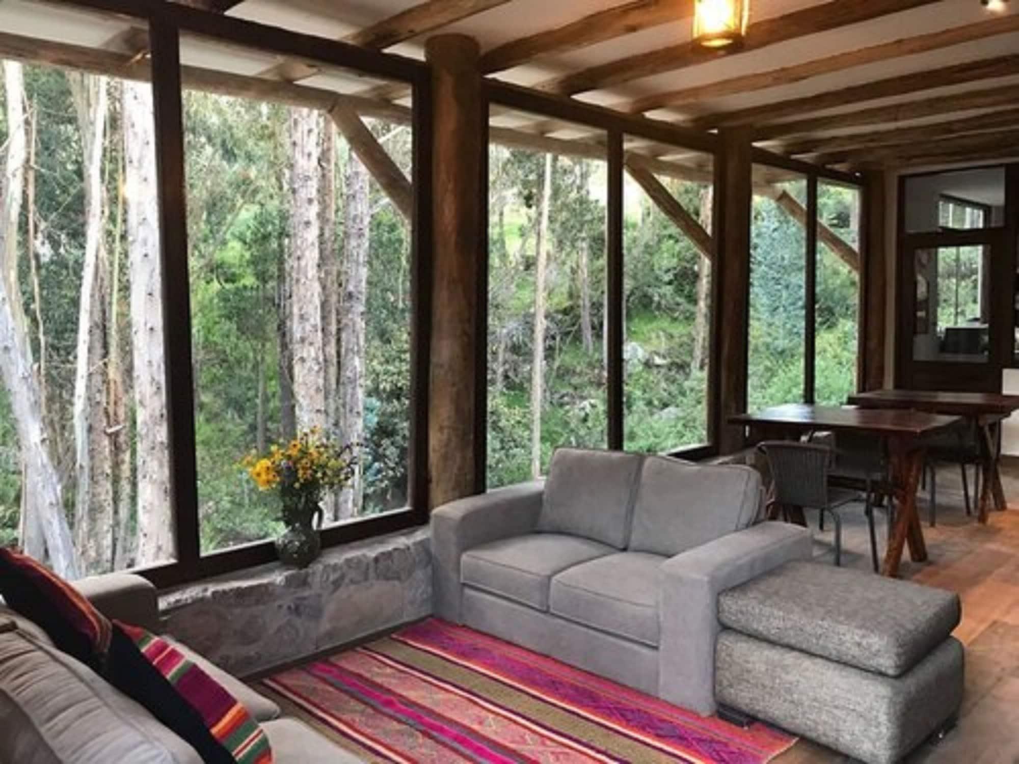 Vista Lobby Bamboo Lodge Sacred Valley