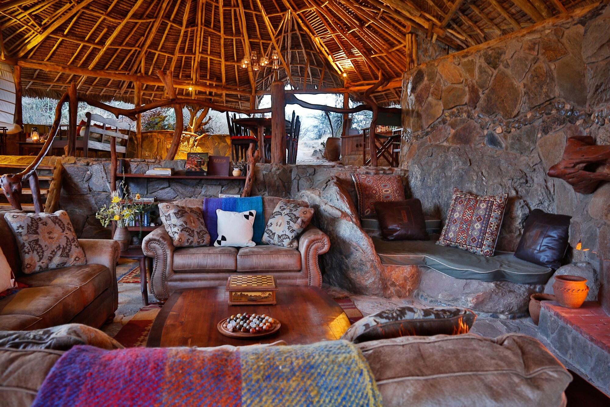 Bar/Salón Elewana Loisaba Star Beds
