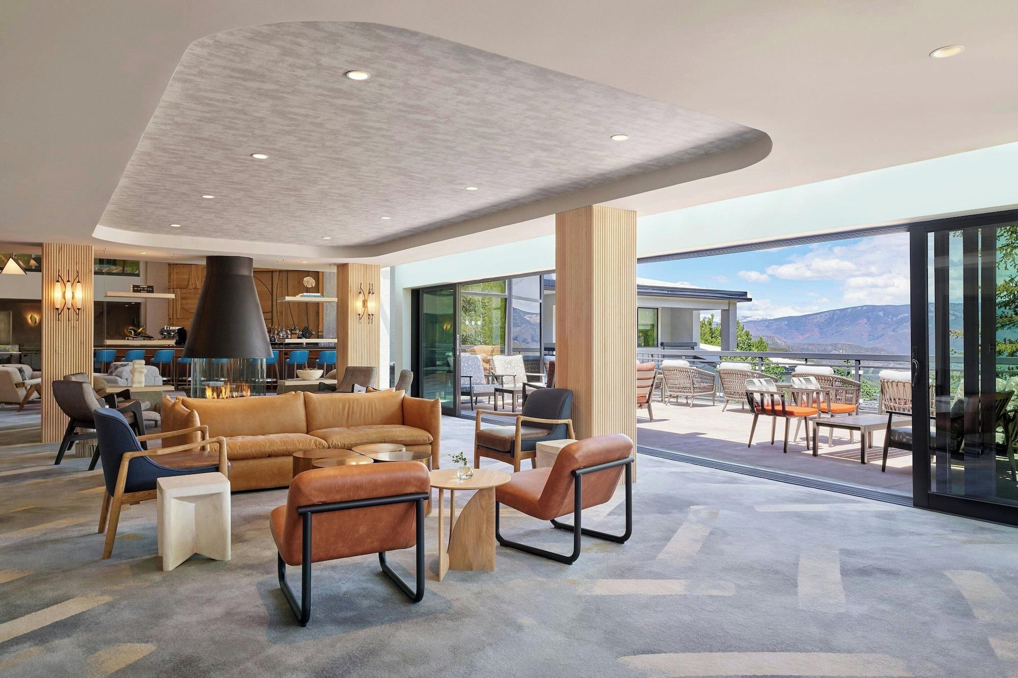 Vista Lobby Viewline Resort Snowmass, Autograph Collection