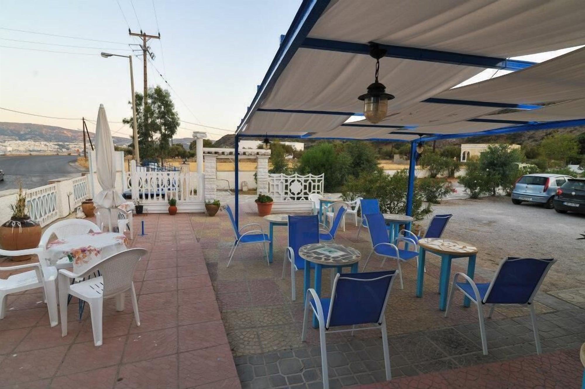 Restaurant Iris Studios