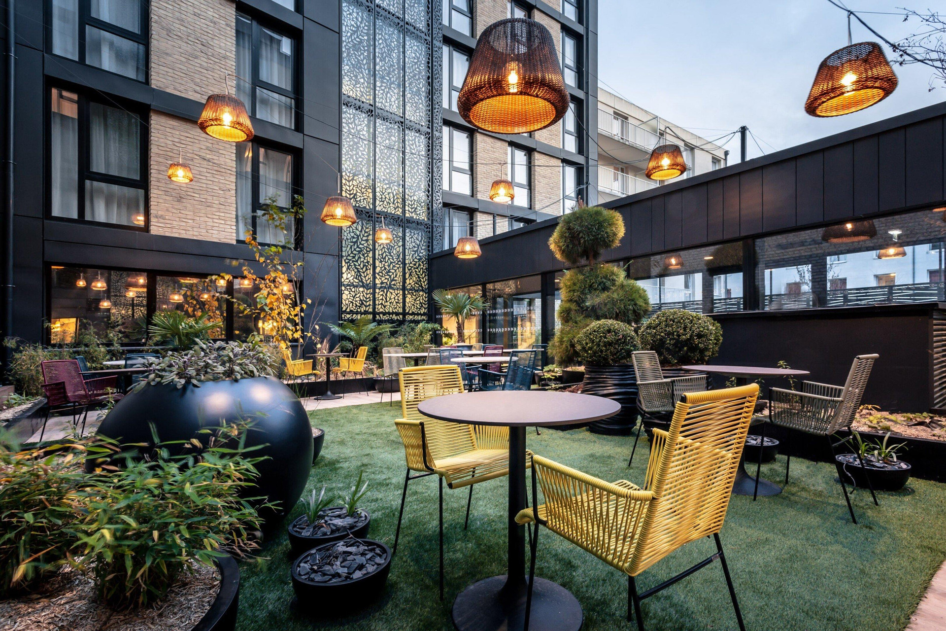 Restaurant voco Strasbourg Centre The Garden by IHG