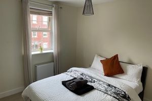 Alquiler Vacacional - Stunning 3 bedroom home with free parking and wifi