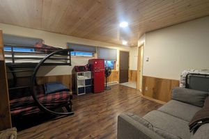 Alojamiento - Whole lodge can sleep 30! Great family getaway. Exempt motor permit available.
