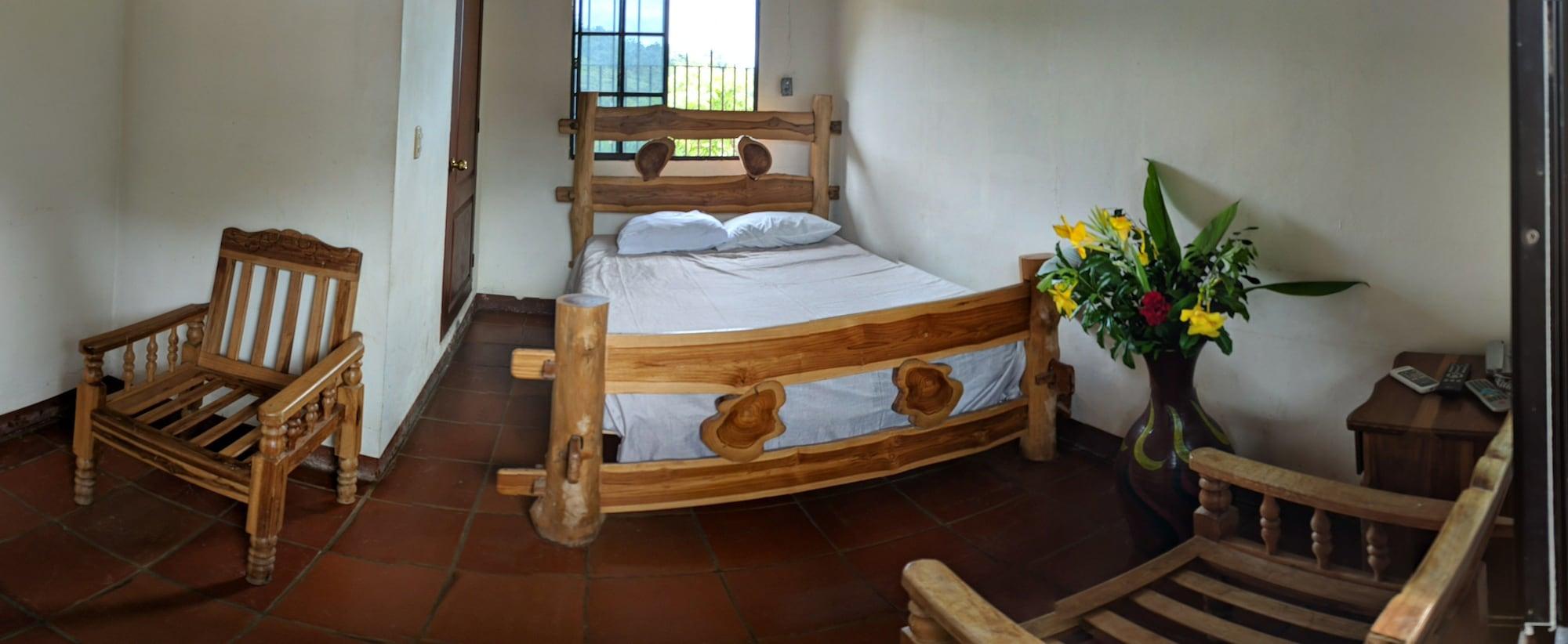 Habitación Hotel y Restaurante Los Amigos