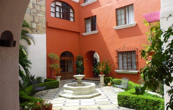 Hotel Trebol