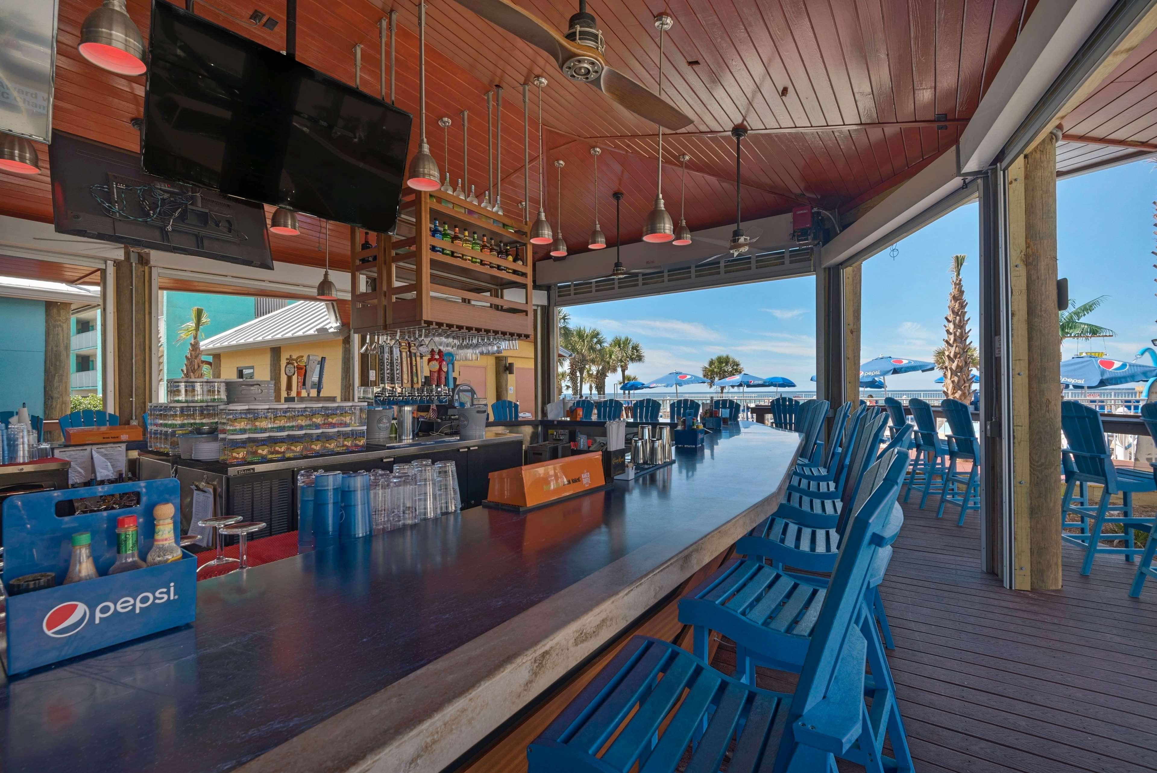 Bar/Salón Baymont by Wyndham Panama City Beach