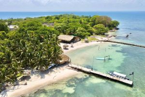 Alojamiento - Mistica Island Hostel