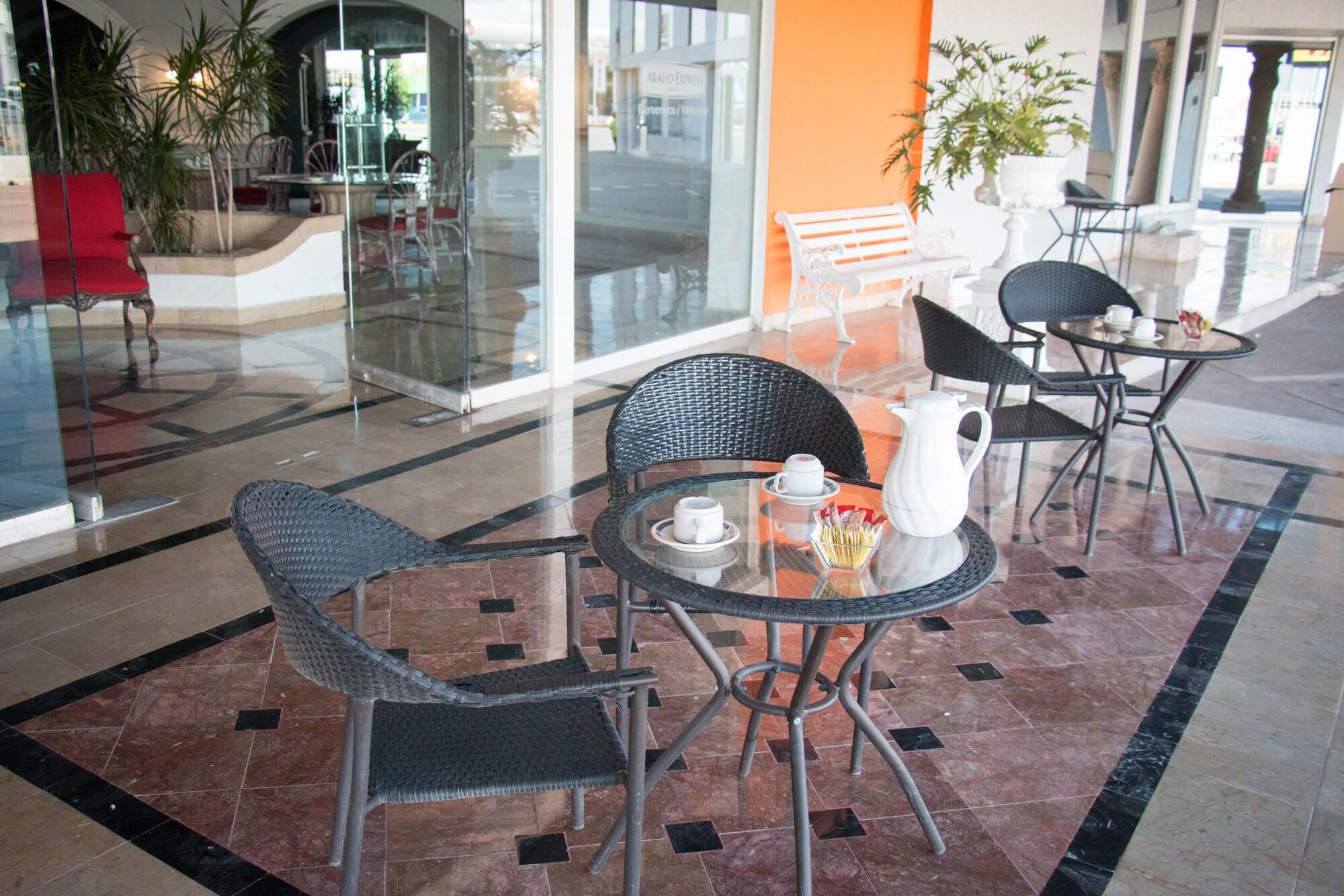Vista Lobby Paraiso Express Hotel