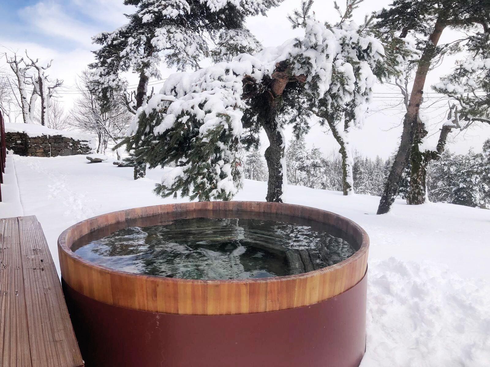 Vista Exterior Casa das Penhas Douradas - Burel Expedition Hotel